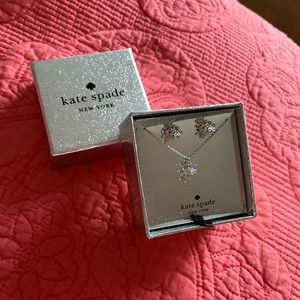Kate spade earring and necklace set!